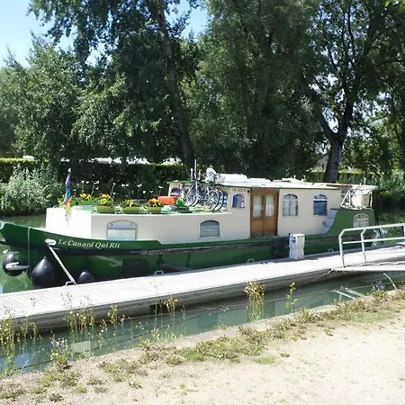 Gite La Loutre Stenay Buitenkant foto