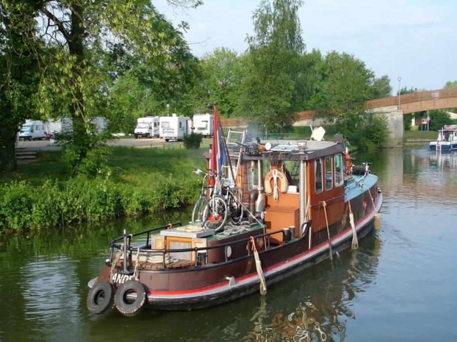 La Loutre Stenay